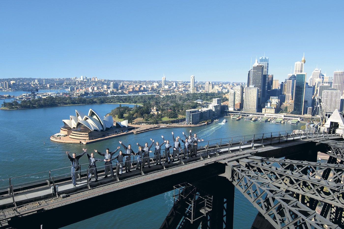 勇気をだしてチャレンジすれば、360度パノラマのご褒美が待っています／BridgeClimb Sydney