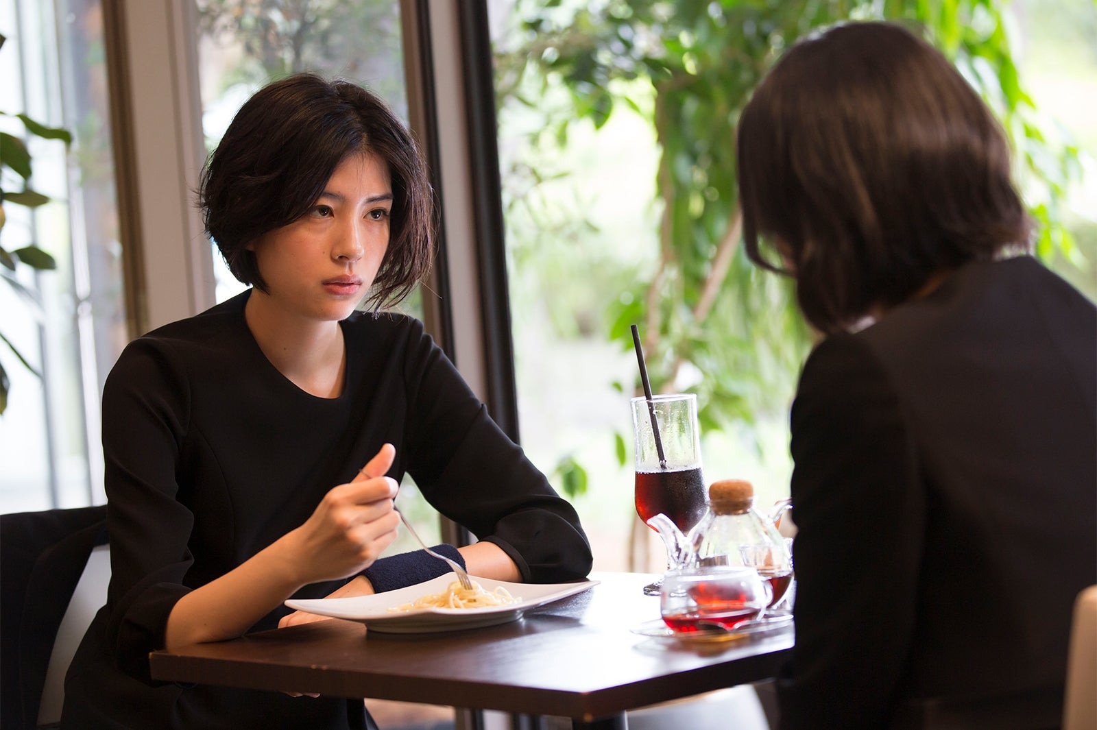 佐久間由衣／ドラマ「明日の約束」より（画像提供：カンテレ）