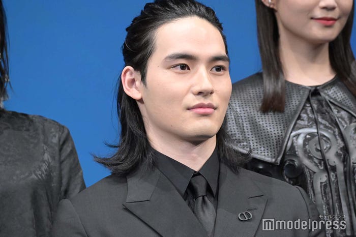 岡田健史 (C)モデルプレス