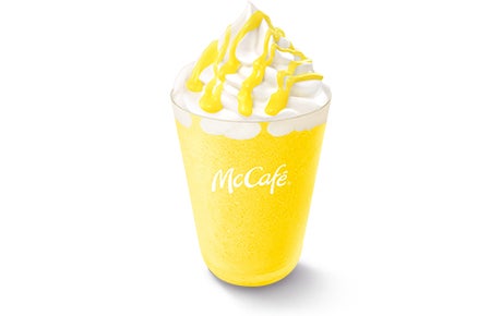 マックカフェ新作「ゴールデンパインフラッペ」トロピカル＆ジューシーで爽やかな夏限定の一杯
