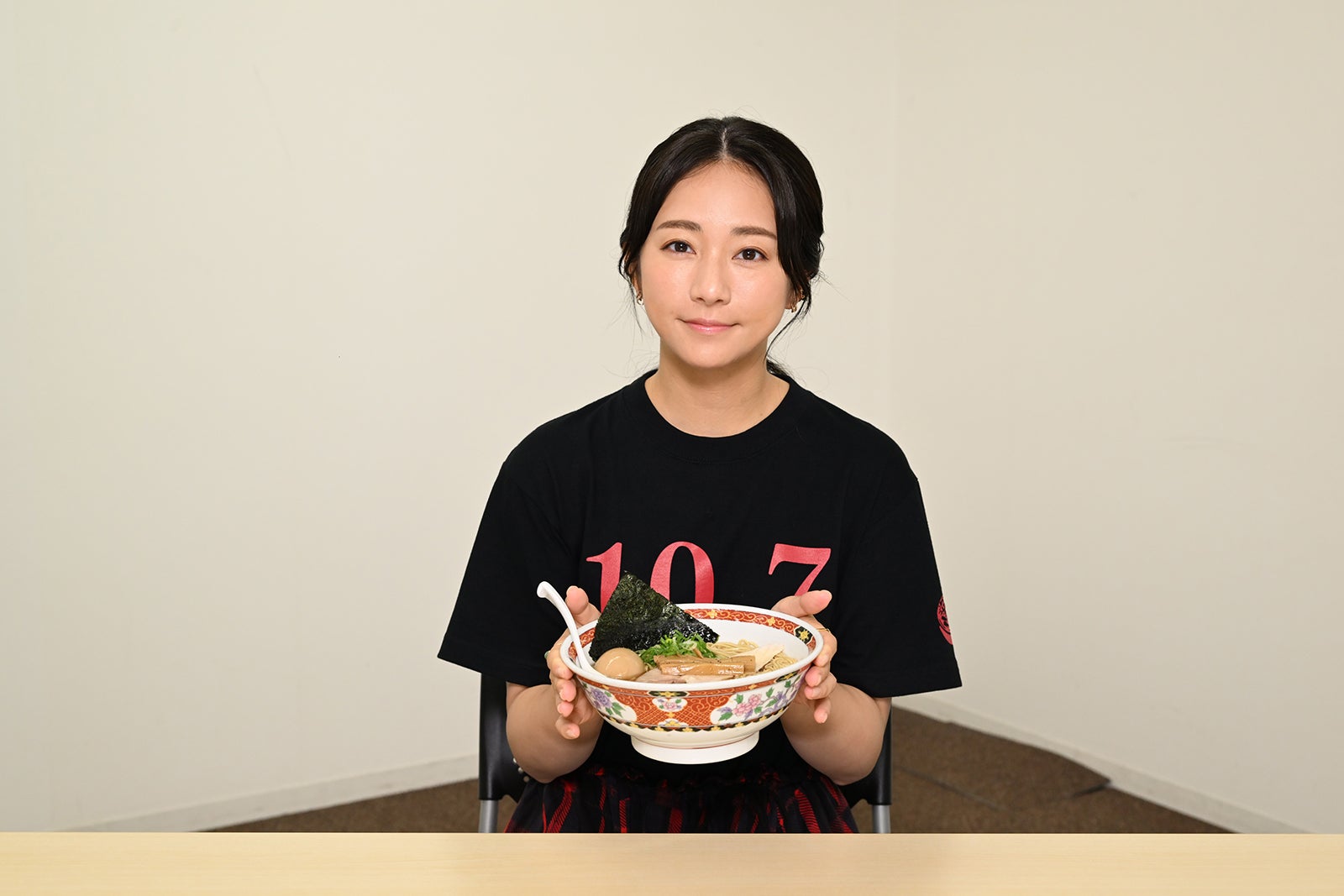 「七人の秘書」木村文乃・広瀬アリス・菜々緒ら「全力坂」史上初の特別企画に登場