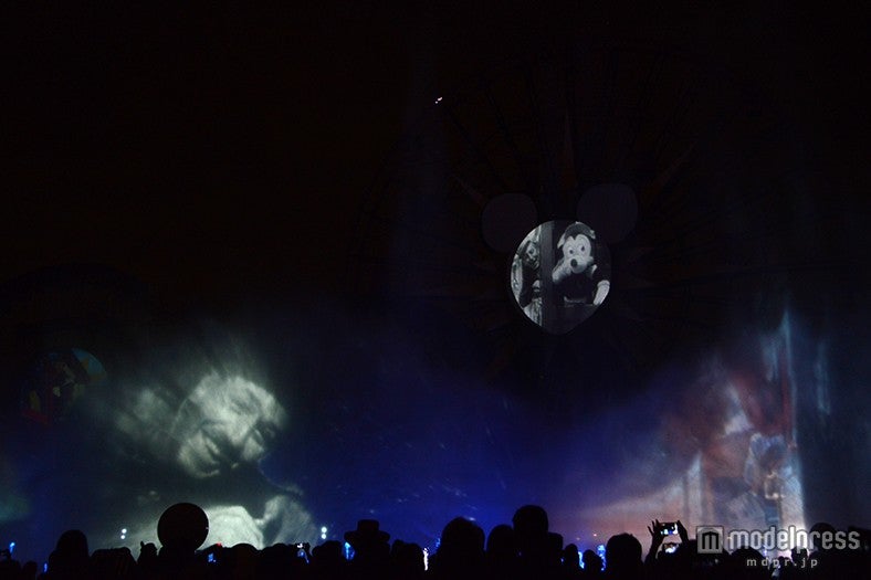 新エンターテイメント「ワールド・オブ・カラー：セレブレイト！ワンダフル・ワールド・オブ・ウォルト・ディズニー」