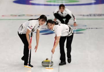 「お肌美しい」カーリング韓国の美女軍団にSNS反応「全員綺麗」「コスメ何を使っているのかな」日本撃破で4位浮上