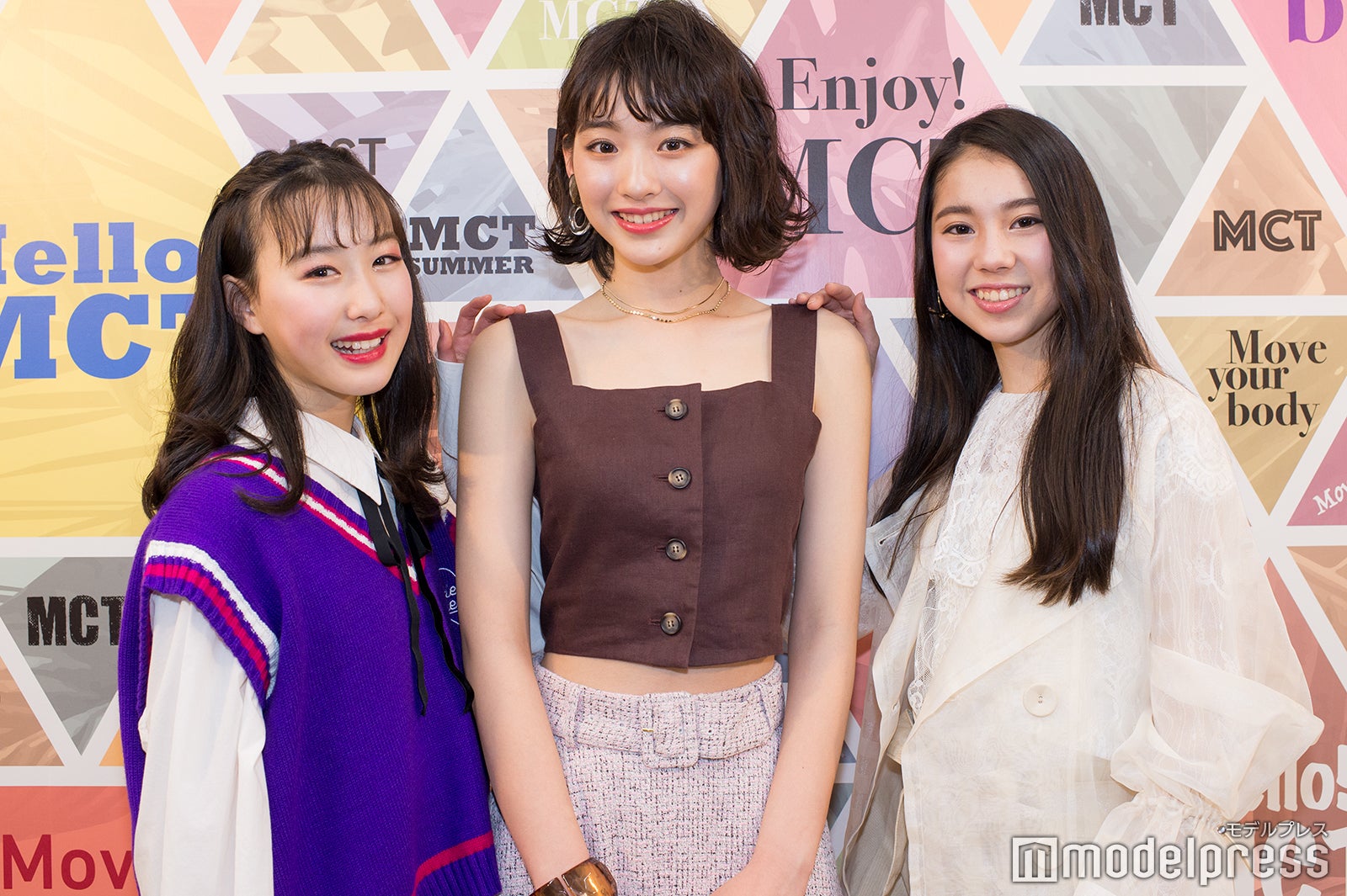 （左から）山下森羅さん、村上なずなさん、池田メリッサさん（C）モデルプレス 