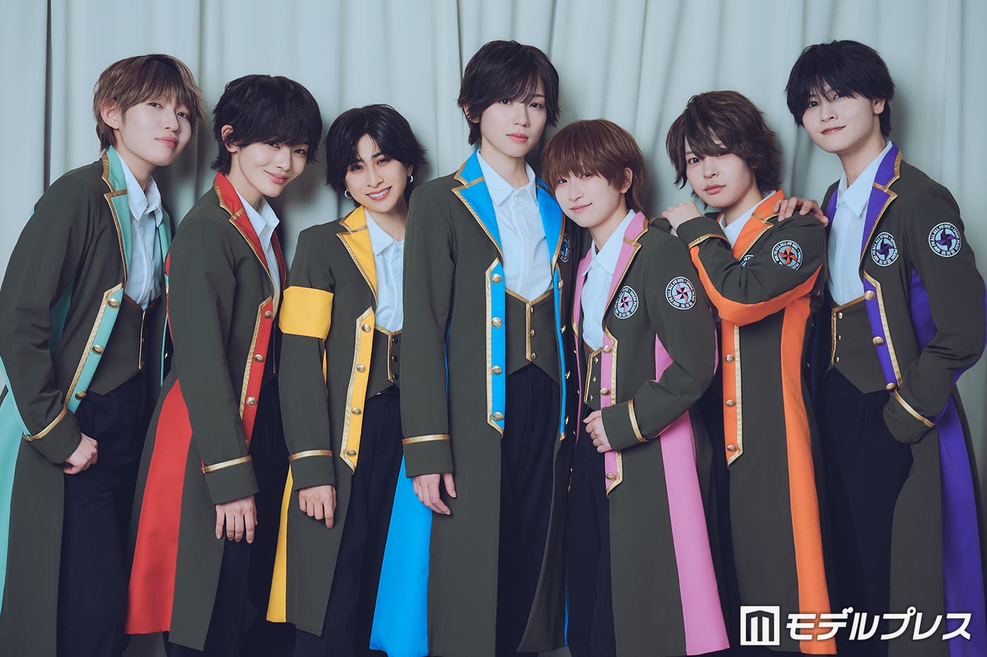 風男塾(左から)葉崎アラン、赤星良宗、柚希関汰、英城凛空、胡桃沢鼓太郎、天堂太陽、凰紫丈源