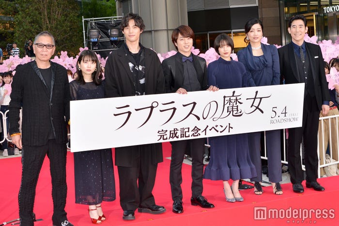 三池崇史監督、志田未来、福士蒼汰、櫻井翔、広瀬すず、佐藤江梨子、高嶋政伸(C)モデルプレス