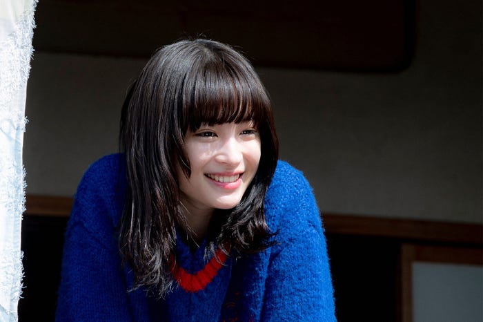 広瀬すず/「夕暮れに、手をつなぐ」第8話より(C)TBS
