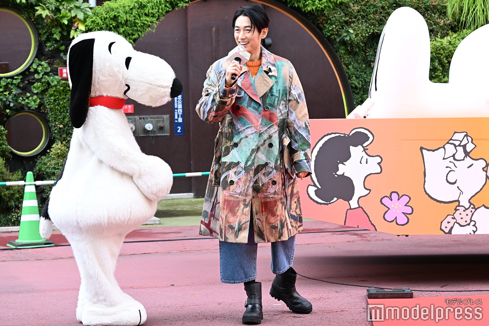 スヌーピー、ディーン・フジオカ （C）モデルプレス