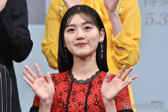 佐々木美玲(C)モデルプレス