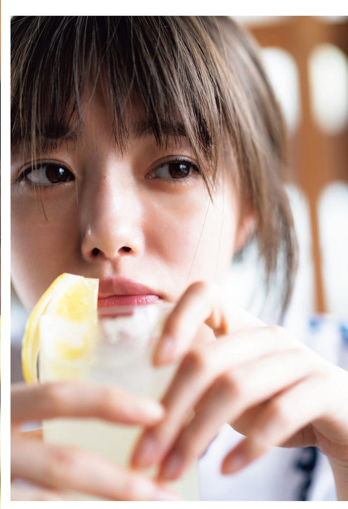 市川美織(C)GENKOSHA Co.,Ltd. 2019
