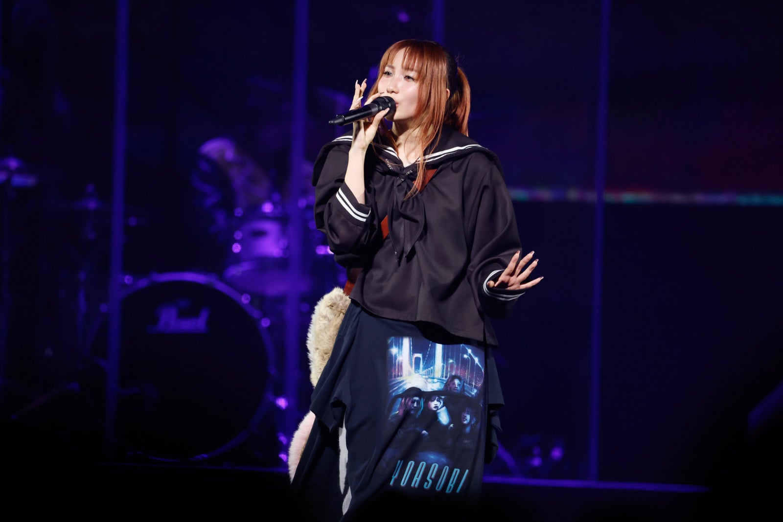 YOASOBI（C）ZOZOFES