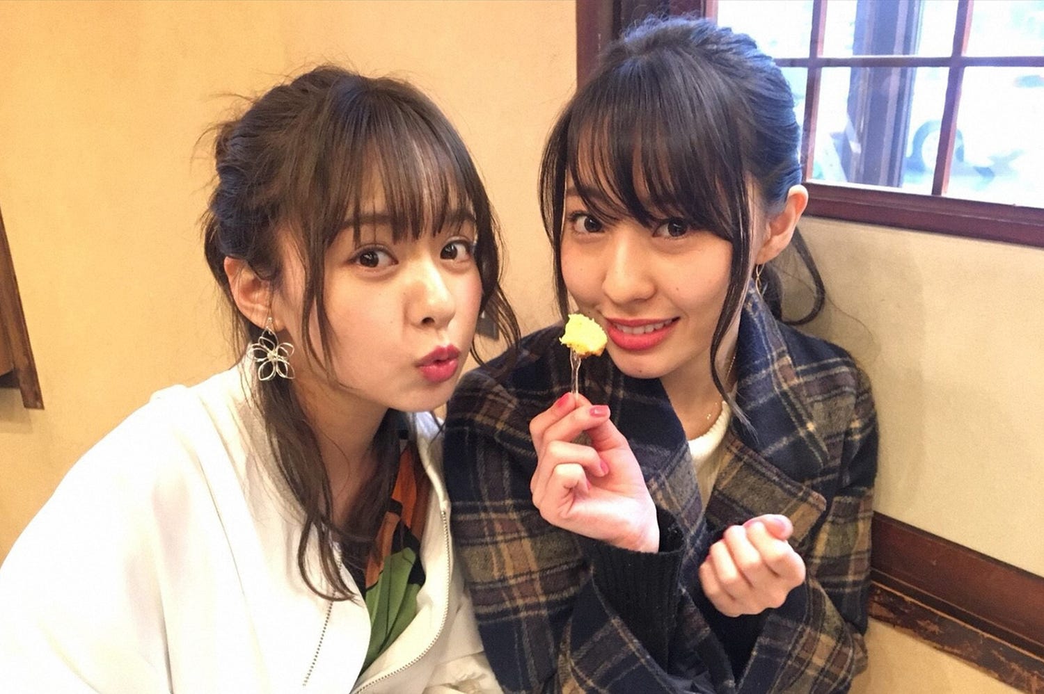 山田菜々&藤江れいな、長崎・五島列島で歴史ロマンを感じる女子旅へ