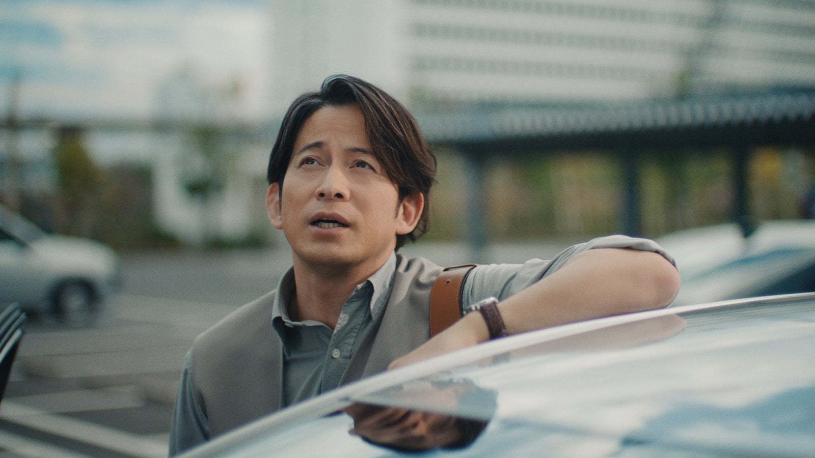 岡田准一＆山田杏奈、ドライブスルーで“朝マック”へ「グリドルとコーヒーのよう」相性抜群な演技披露