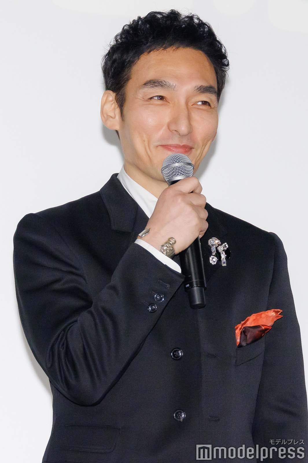 草なぎ剛（C）モデルプレス