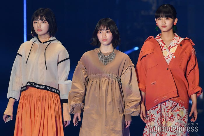 藤吉夏鈴、森田ひかる、山崎天(C)モデルプレス