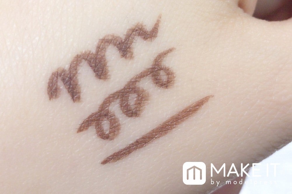 「ラブ・ライナー リキッド」“Baby Brown”：柔らかブラウンで優しい印象に（C）モデルプレス