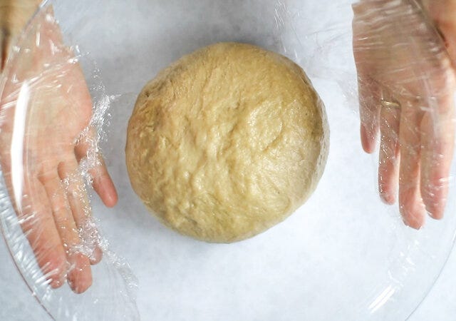 シナボン　シナモンロール　レシピ　生地を一次発酵する