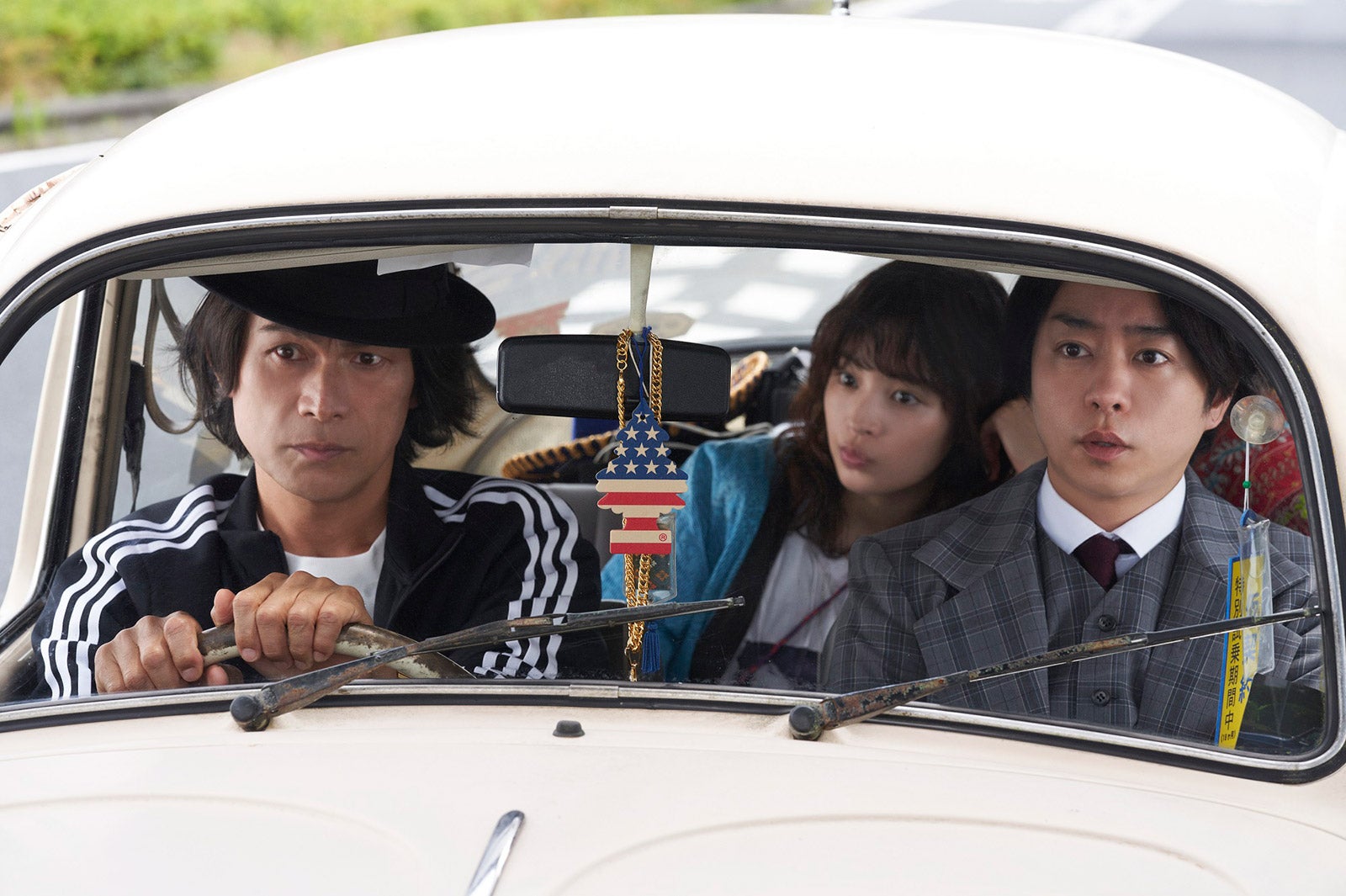 広瀬すず＆櫻井翔、2年ぶり共演でも息ピッタリ　変わらない空気感纏う新場面写真解禁＜映画ネメシス 黄金螺旋の謎＞