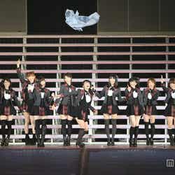 「AKB48 2013真夏のドームツアー~まだまだ、やらなきゃいけないことがある~」大阪公演1日目より(C)AKS