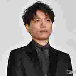 山崎育三郎 34歳で まさかの高校生 制服姿に反響 モデルプレス