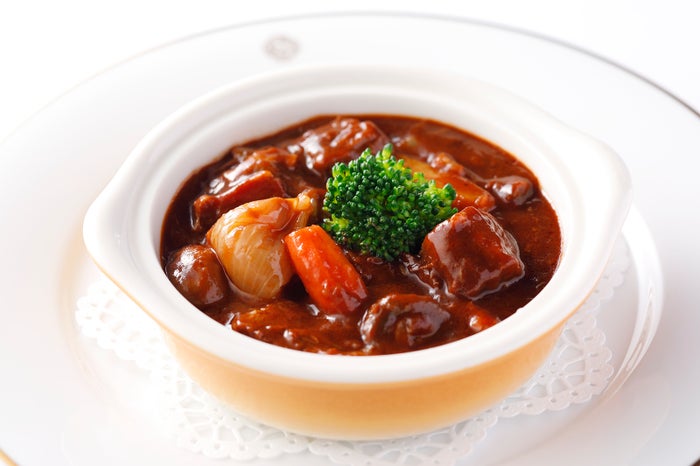 「黒毛和牛のビーフシチュー」3,456円／画像提供：資生堂パーラー