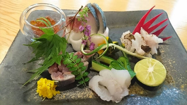 コースはランチ2,200円から、ディナー8,500円から／画像提供：セプテル