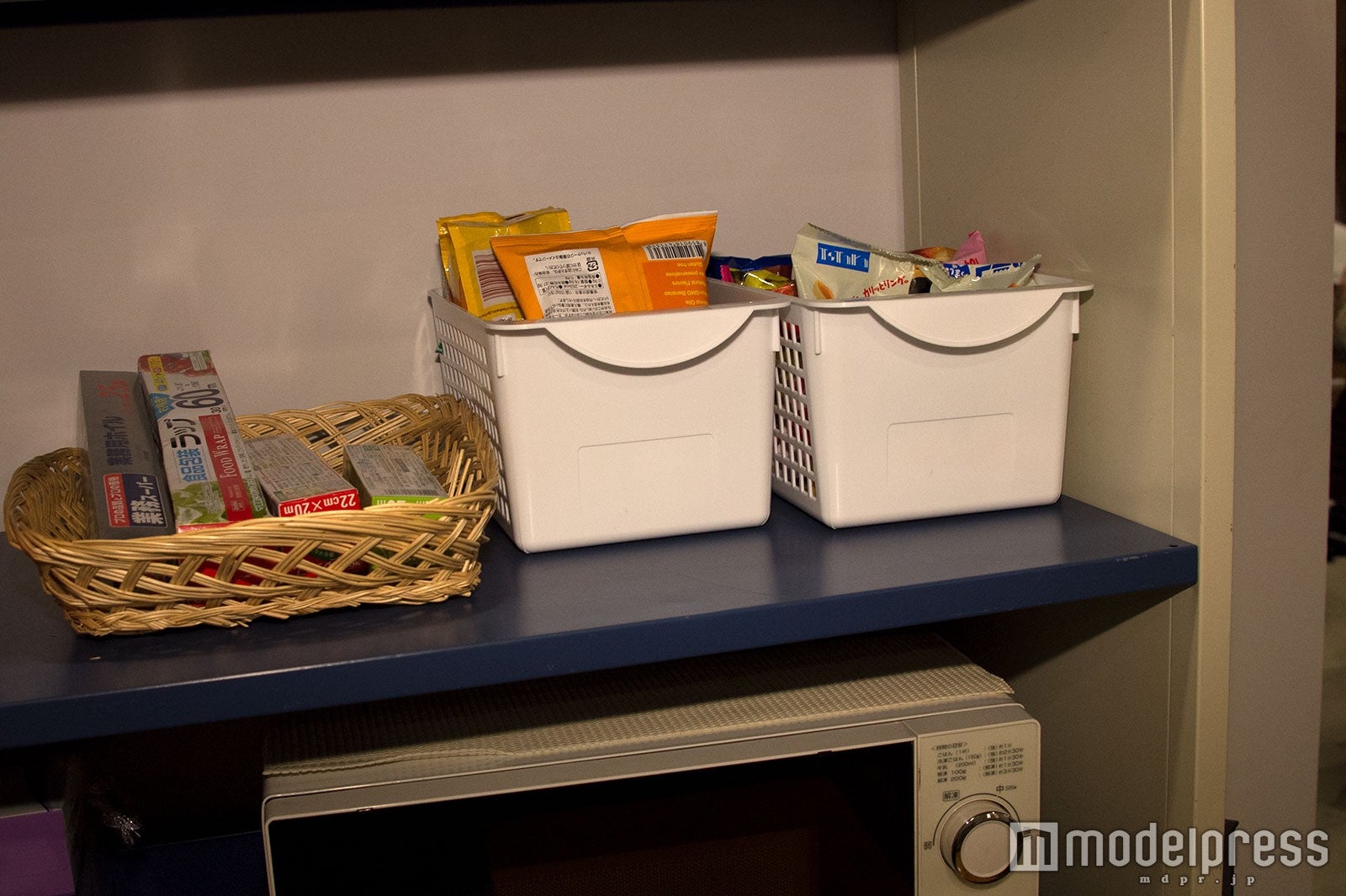 お菓子もたくさん（C）モデルプレス