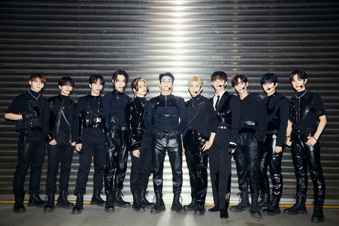 INI(C)LAPONE ENTERTAINMENT