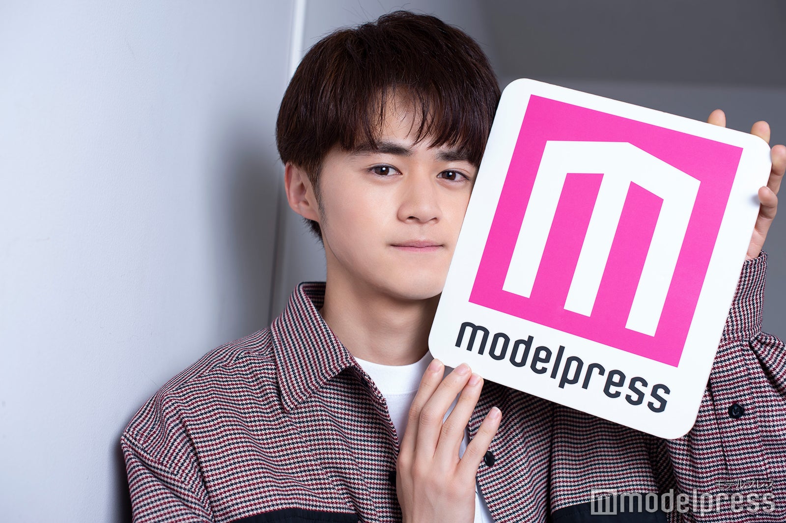 鈴鹿央士（C）モデルプレス