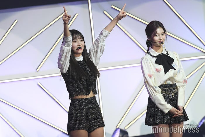 Twiceモモ サナ Bts Dynamite ダンスも披露 真夜中のライブ配信 に反響殺到 モデルプレス Twiceモモ サナ Bts Dynamite ダンスも披露 真夜中のライブ配信 に反響殺到 モデルプレス