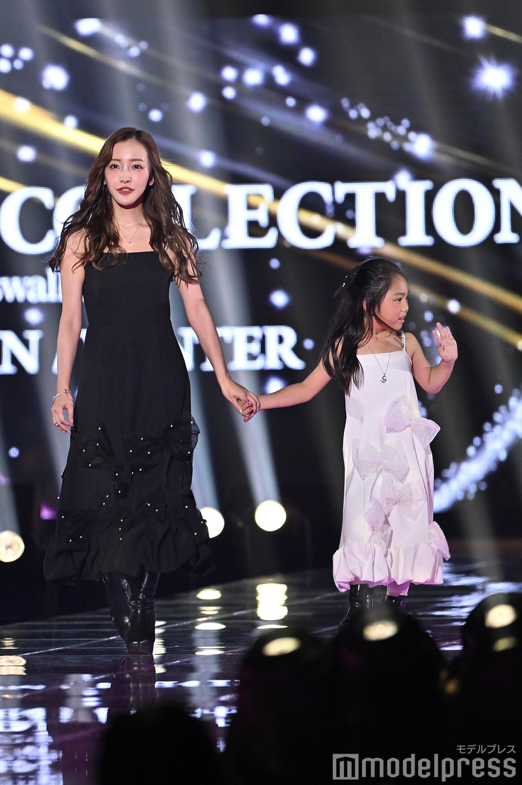 板野友美、望蘭（C）モデルプレス