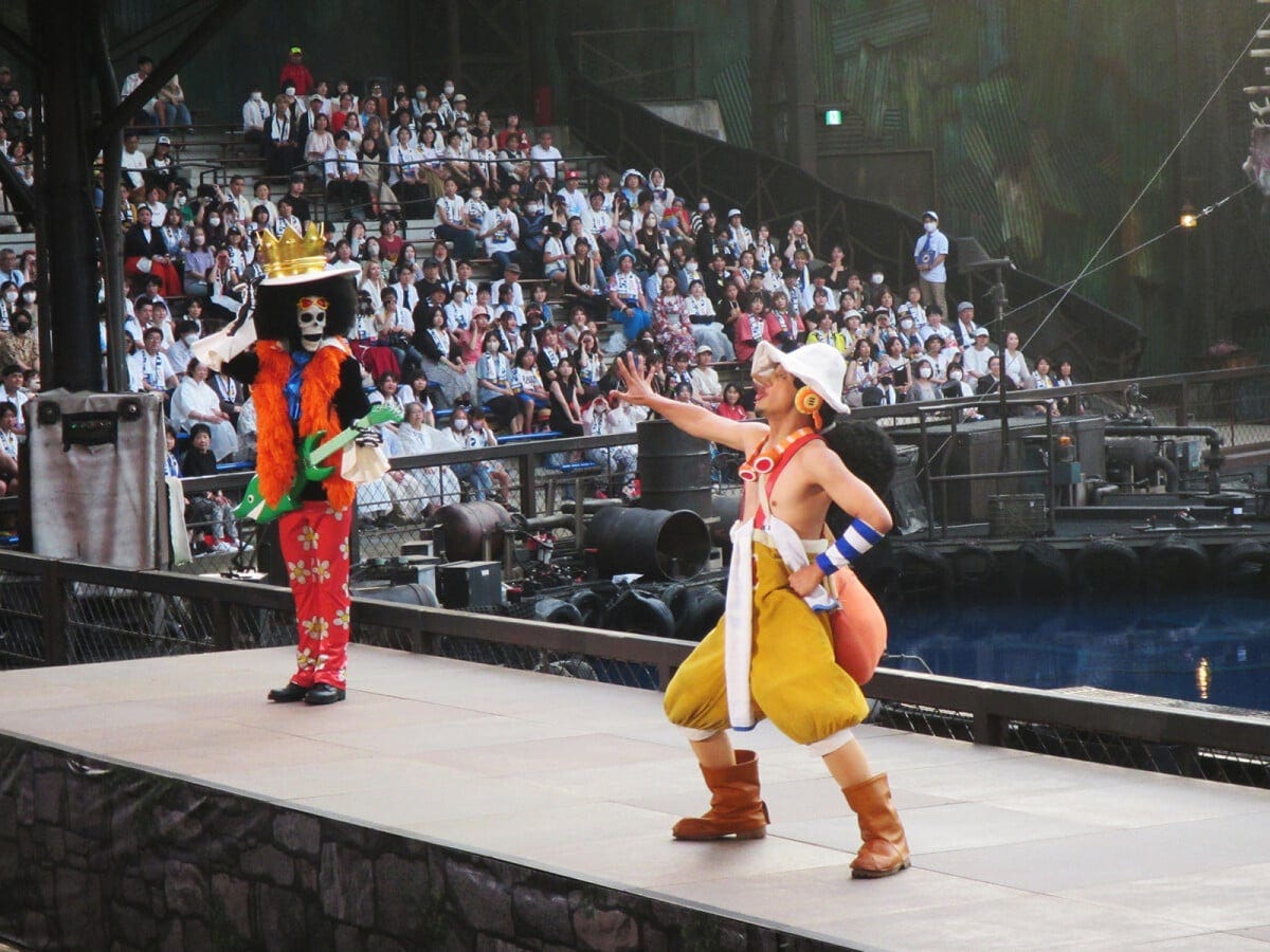 ウソップとブルックによるタオルを使った演出の練習もあります