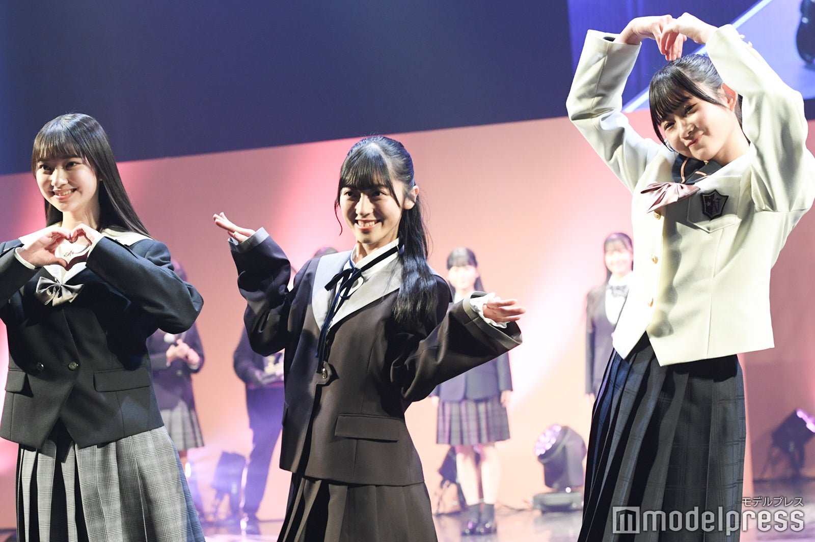 AKB48第17期生（C）モデルプレス