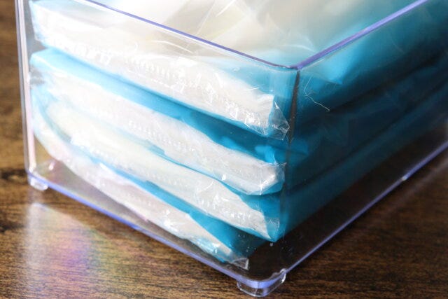 ダイソー　ポケットティッシュケース　クリア　使用例