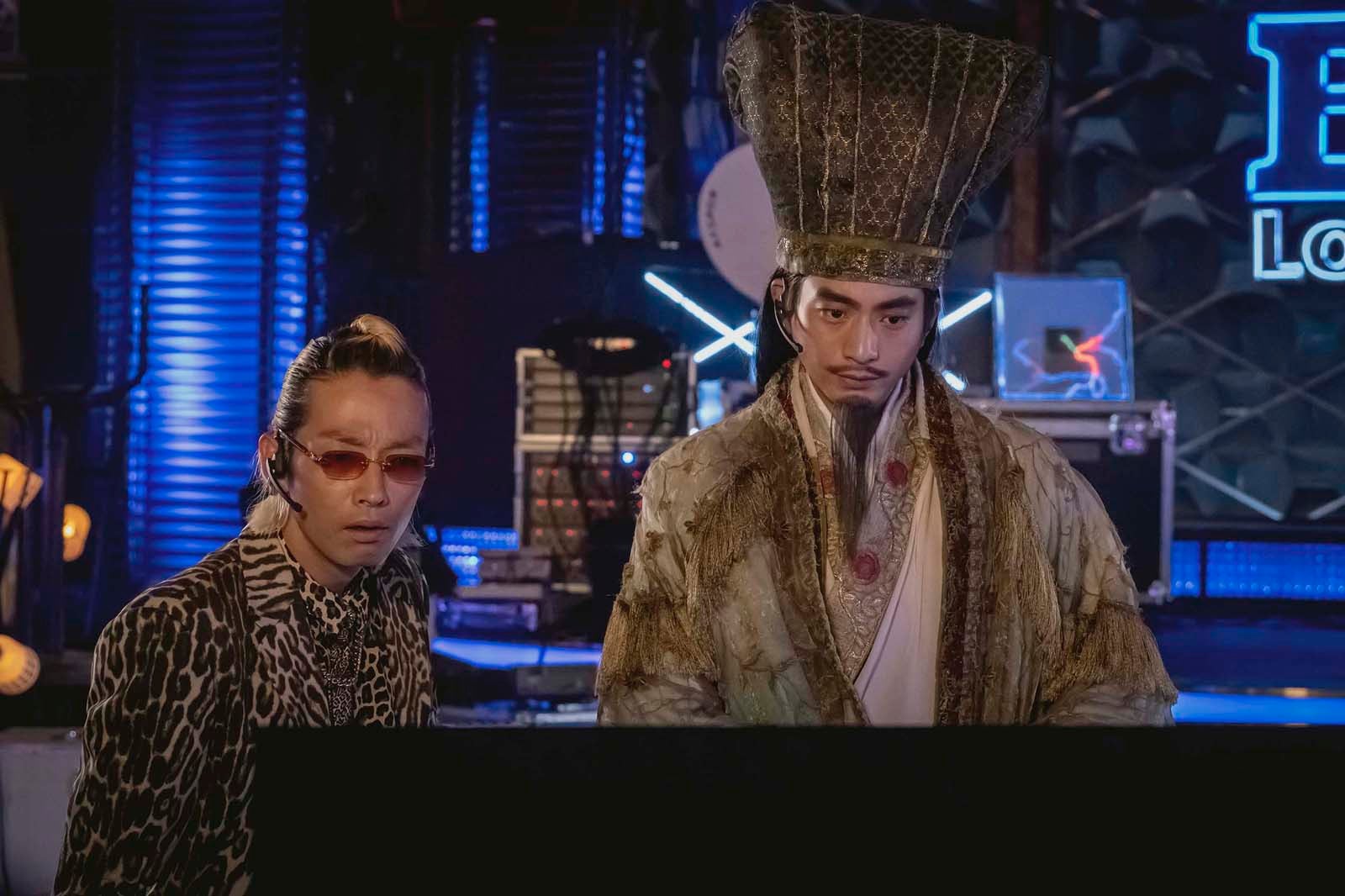 森山未來、向井理「パリピ孔明」より（C）フジテレビ