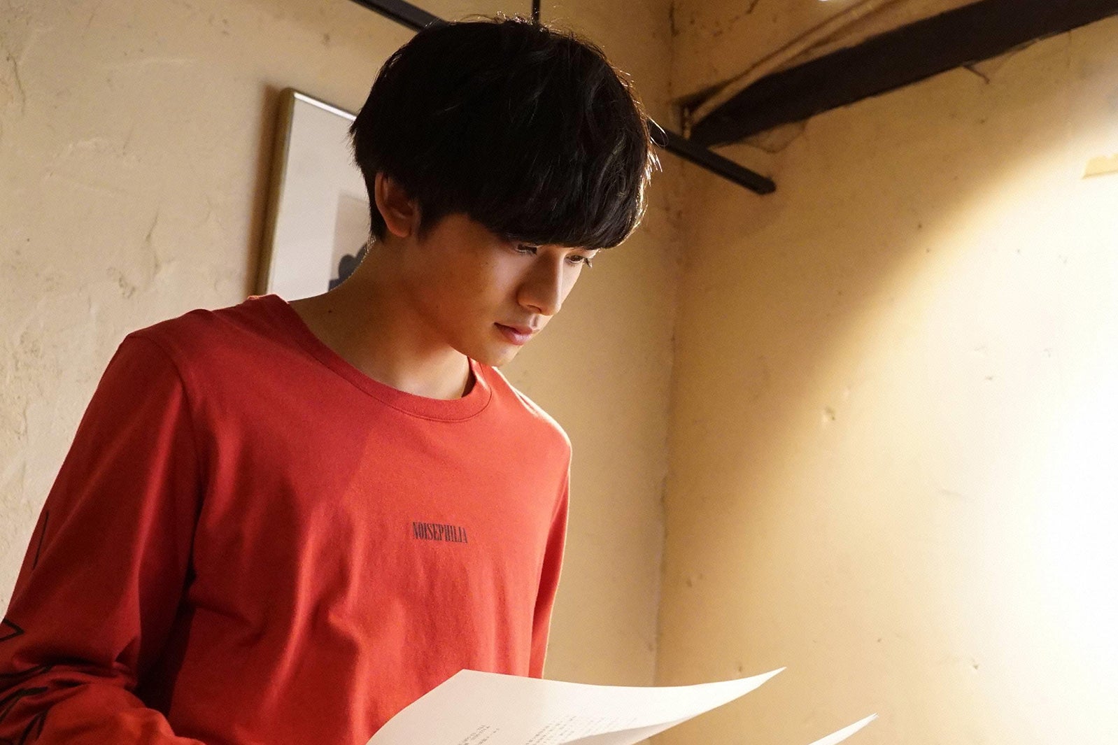 北村匠海／「隣の家族は青く見える」第5話より（C）フジテレビ