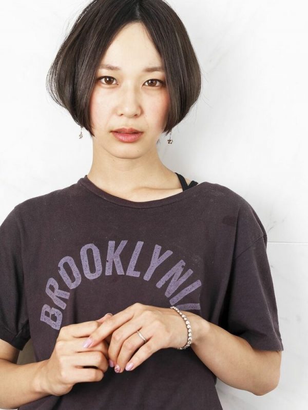 黒髪ショート 大人女子は髪型で垢抜ける 似合うが見つかる人気スタイル集 モデルプレス 黒髪ショート 大人女子は髪型で垢抜ける 似合うが見つかる人気スタイル集 モデルプレス