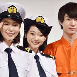 ドラマ『マジで航海してます。』制作発表に登壇した（左から）飯豊まりえ、武田玲奈、桜田通（C）モデルプレス
