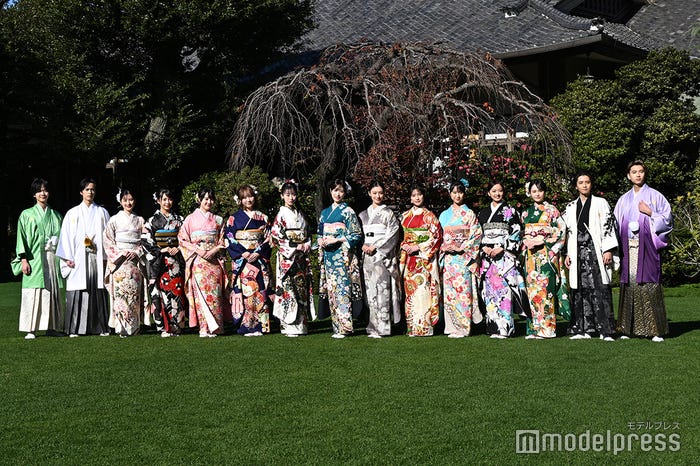 百瀬拓実、奥野壮、井頭愛海、ギュナイ滝美、本田紗来、本田望結、井本彩花、高橋ひかる、宮本茉由、玉田志織、大角ゆき、川瀬莉子、尾碕真花、飯島寛騎、庄司浩平(C)モデルプレス