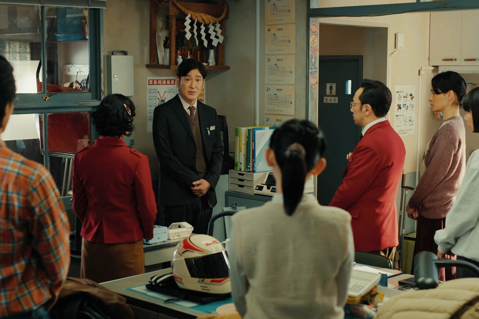 田中直樹ら「ホットスポット」第9話（C）日本テレビ