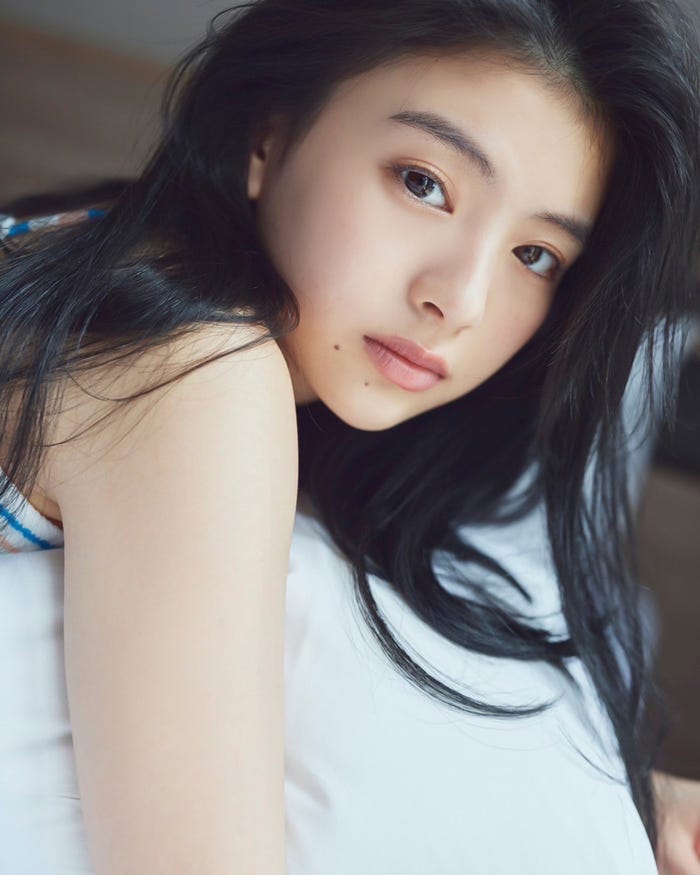 出口夏希(C)KADOKAWA/写真:熊木優