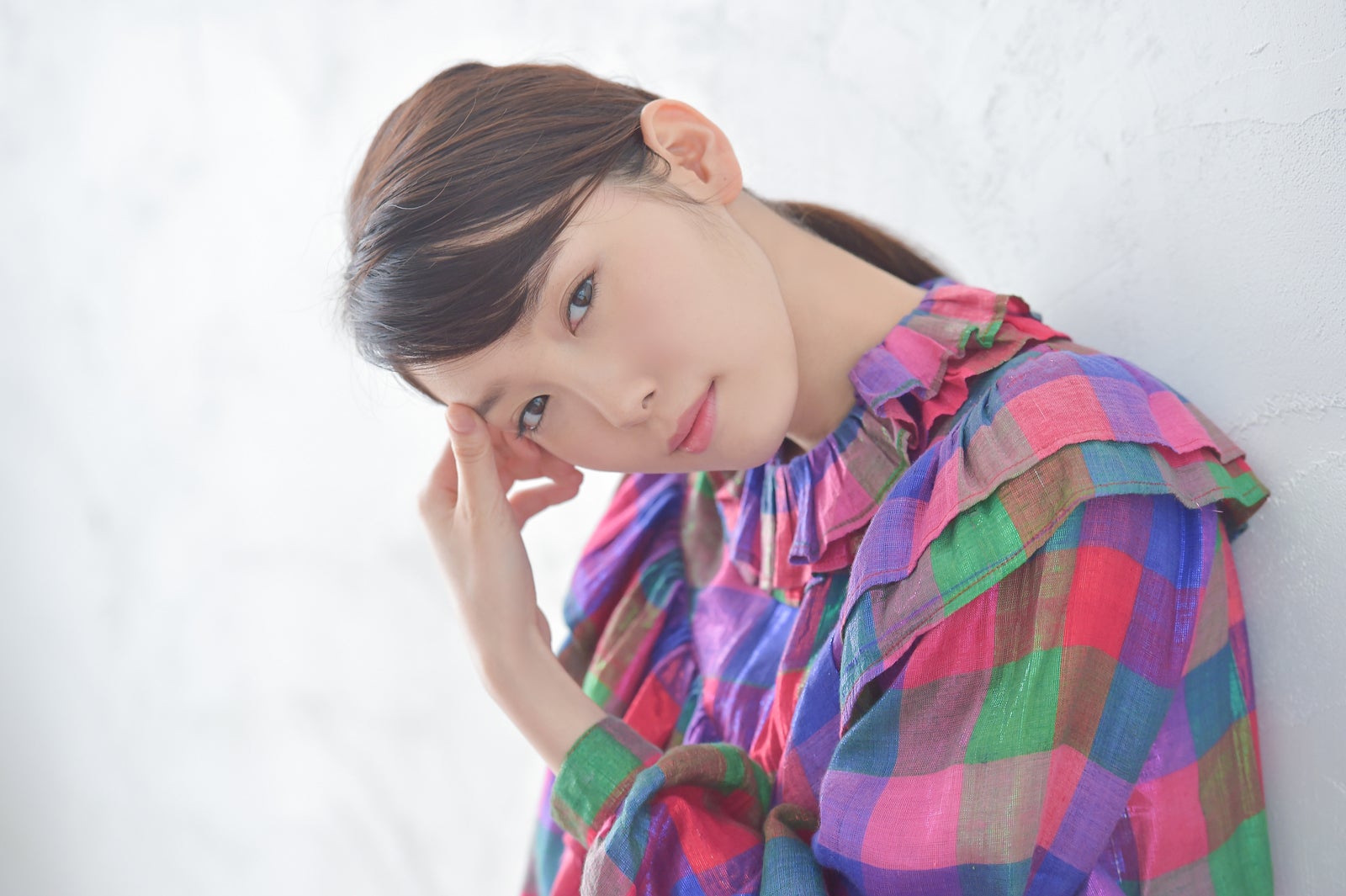 飯豊まりえの視線にドキッ