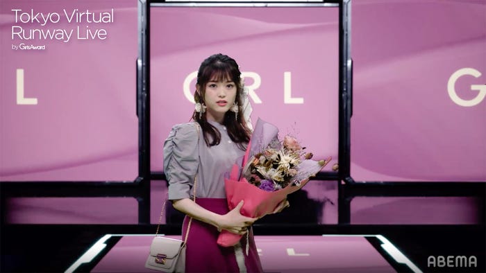 松村沙友理(C)Tokyo Virtual Runway Live by GirlsAward(C)AbemaTV, Inc.