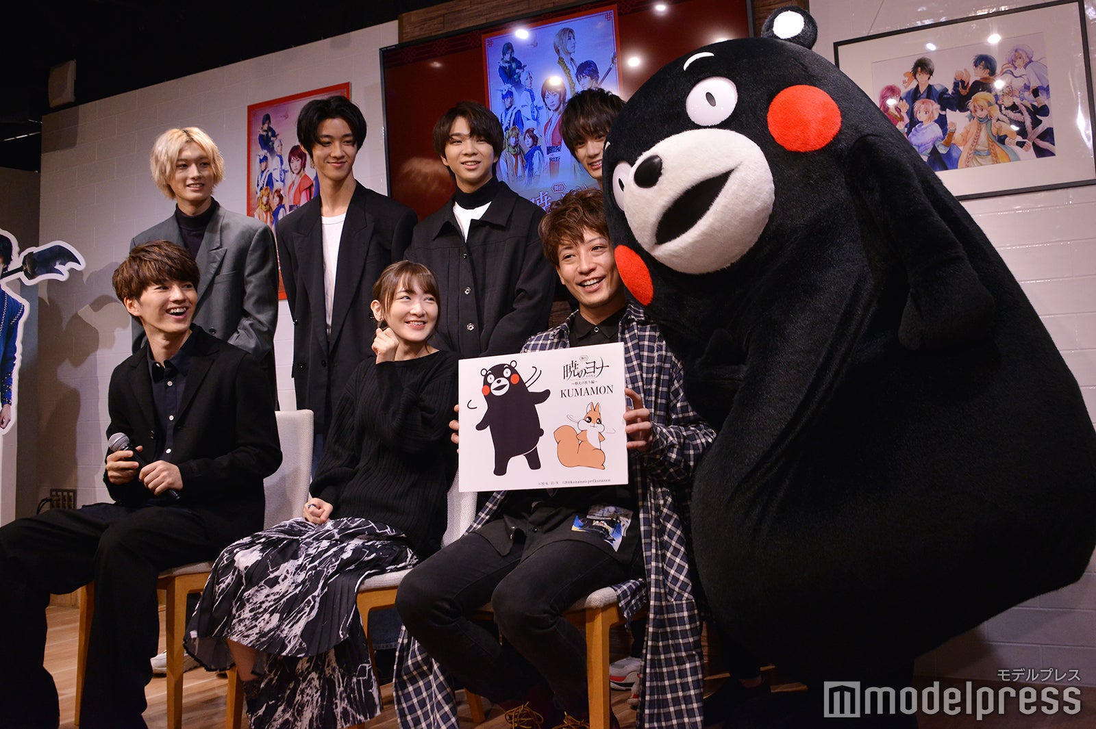 くまモン、熊本出身の陳内将と意気投合 （C）モデルプレス