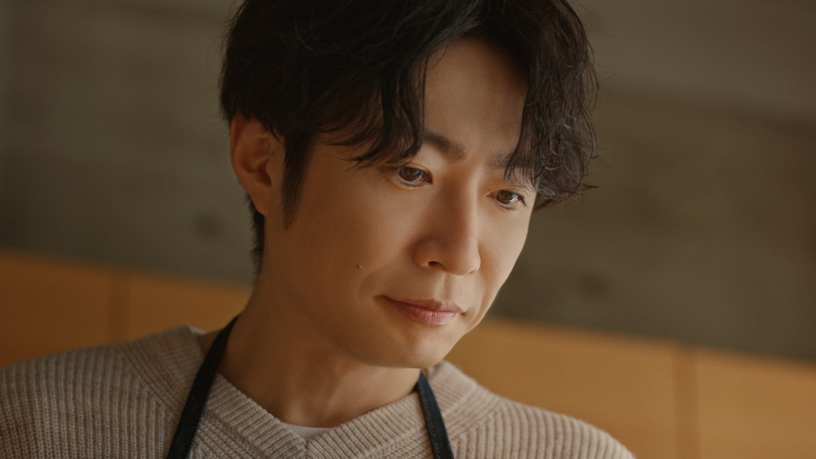 相葉雅紀、新CMで料理の腕前披露 難しい作業に苦戦も