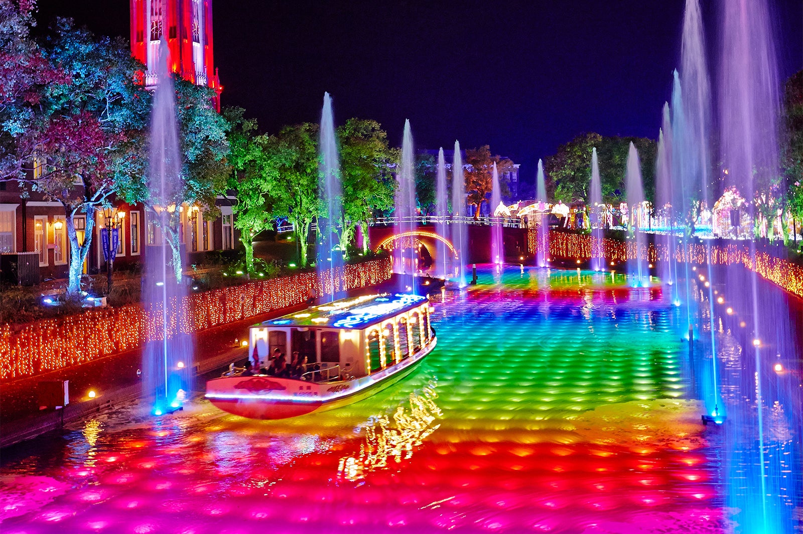 ハウステンボス「夏の光の王国」／画像提供：ぴあ