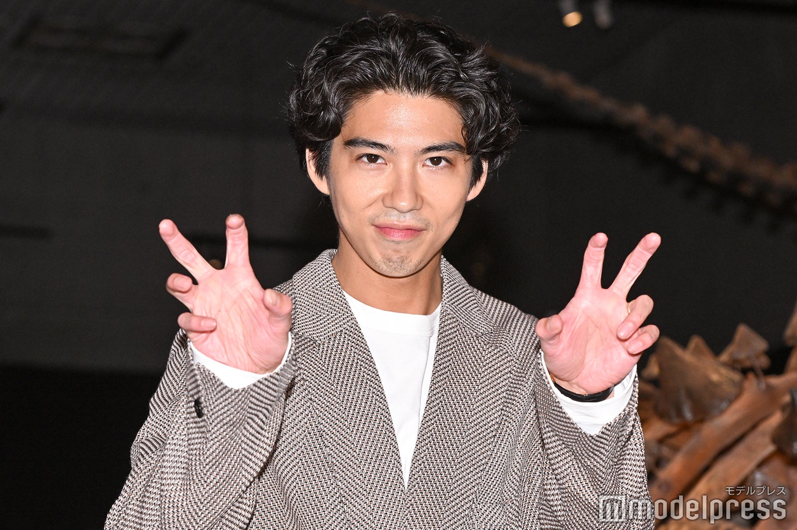 賀来賢人（C）モデルプレス