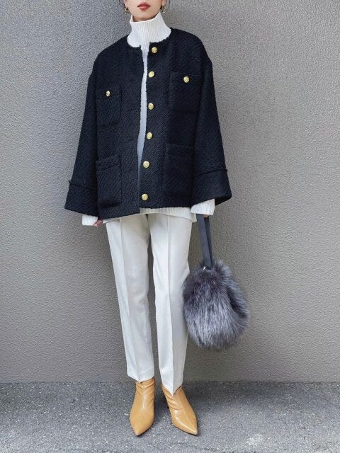 モノトーンのきれいめカジュアルコーデ