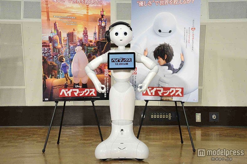 ロボット“Pepper”がアフレコを担当（c）2014 Disney. All Rights Reserved.