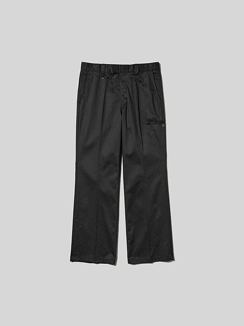 GU チノフレアパンツ GUチノフレアパンツ